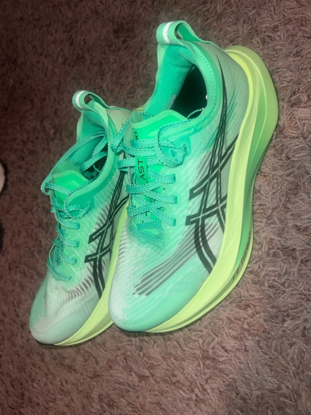 ASICS MEGABLAST